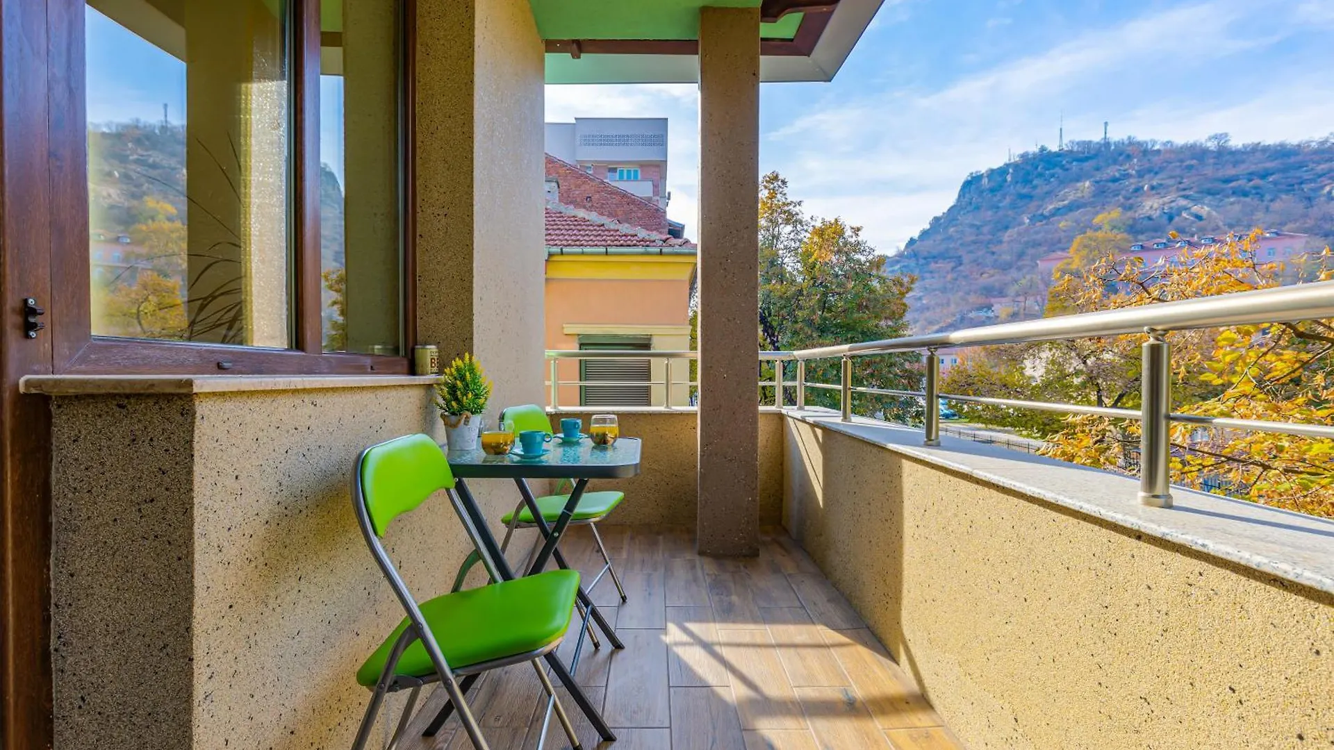 Two Bedroom Apt Karavelov With Private Parking Medical University Plovdiv 0*,
